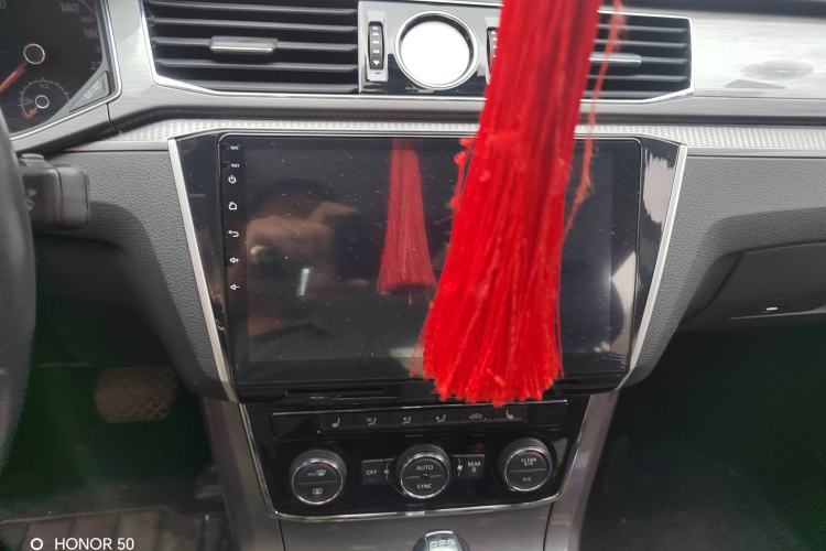 Used Volkswagen Passat 2017 280TSI DSG Luxury Edition
