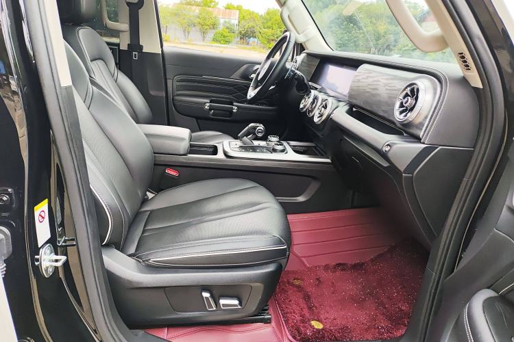 Used Tank 300 2021 City Edition 2.0T—Truly Stylish
