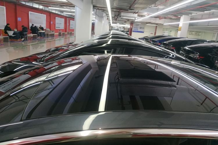 Used Tesla Model 3 2019 Long-Range Rear-Wheel-Drive Version
