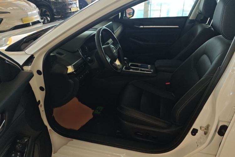 Used Nissan Teana 2022 2.0L XL-TLS Enjoyment Edition
