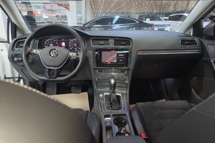 Used Volkswagen Golf 2020 280TSI DSG Luxury Edition