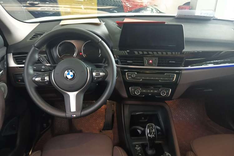 Used BMW X1 2022 sDrive25Li Leading Model
