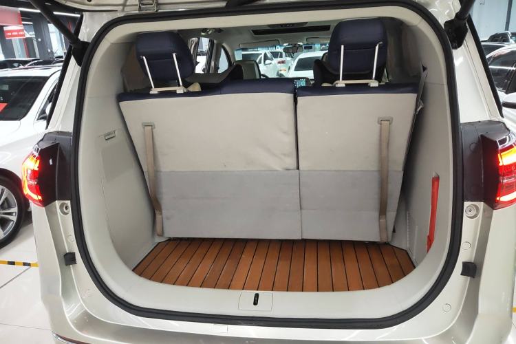 Used Buick GL8 2020 ES Land Cruiser 653T Comfort Edition
