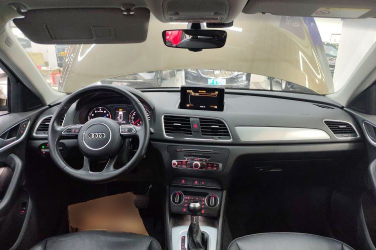 Used Audi Q3 2017 30 TFSI Fashion Model
