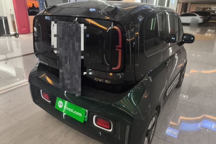 Used Baojun KiWi EV 2022 Designer Lite Edition Lithium Iron Phosphate
