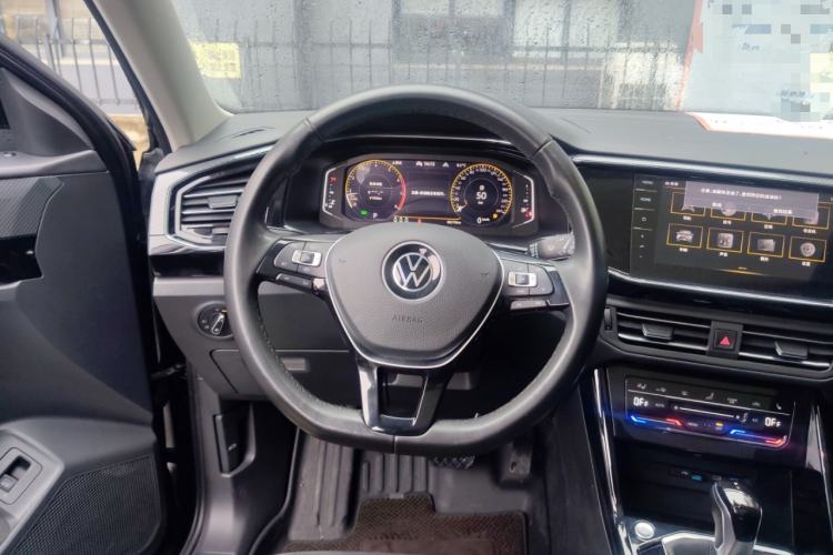 Used Volkswagen Tayron 2020 330TSI Two-Wheel Drive Luxury Connected Pro Edition
