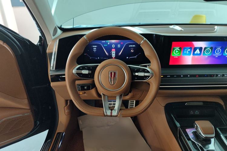 Used Hongqi H9 2025 2.0T Two-Wheel-Drive Flagship Private Enjoyment Style 5 Seats