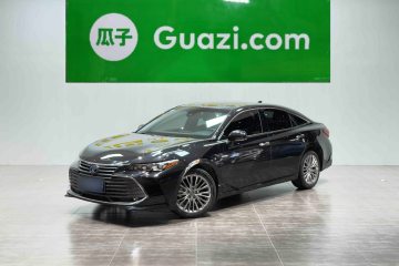 Used Toyota Avalon 2019 Dual-Engine 2.5L XLE Prestige Version China VI Standard