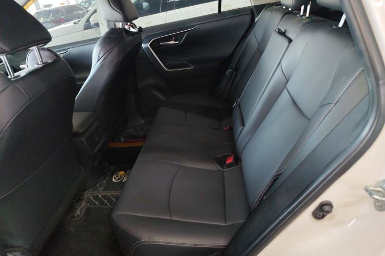 Used Toyota Wildlander 2022 2.0L CVT Two-Wheel Drive Urban Edition