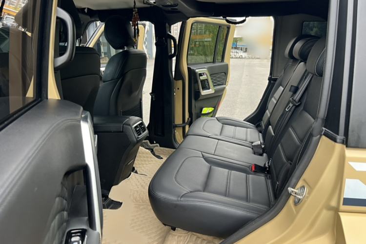 Used Beijing Auto BJ40 2019 2.3T Automatic Four-Wheel Drive Ring the Tower Champion Edition China VI
