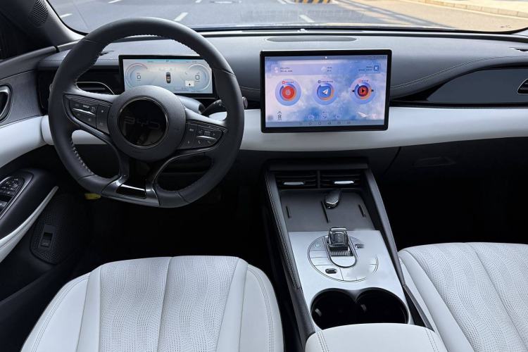 Used BYD Seal 06 New Energy 2024 DM-i 120KM Luxury Model
