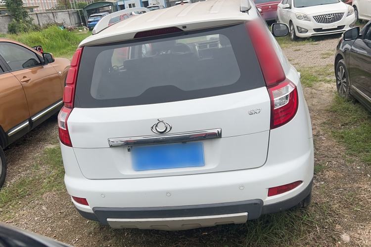 Used Geely Auto GX7 2015 Classic Edition 1.8L Manual Urban Model China IV
