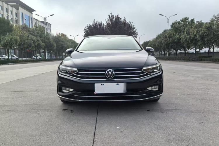 Used Volkswagen Magotan 2021 330TSI DSG 30th Anniversary Edition
