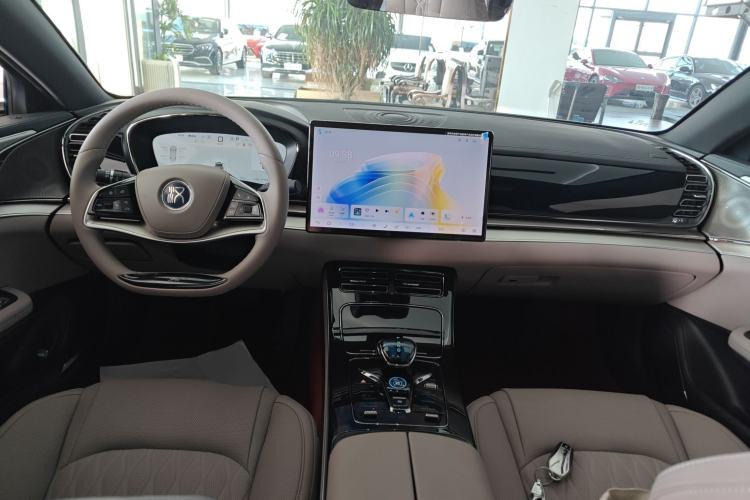 Used BYD Han 2025 DM-i 125KM Elite Model