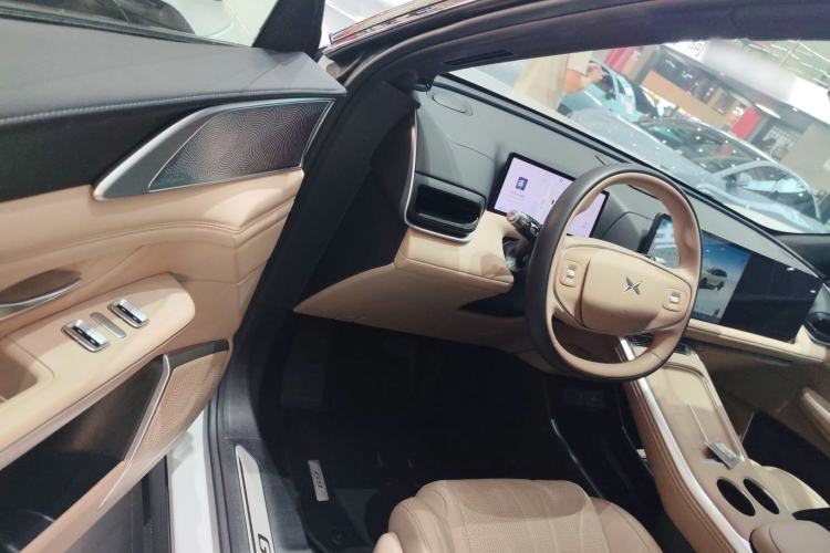 Used XPeng G9 2025 625 Long-Range Max
