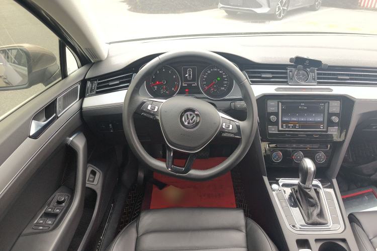 Used Volkswagen Magotan 2019 280TSI DSG Leading Model China VI Standard
