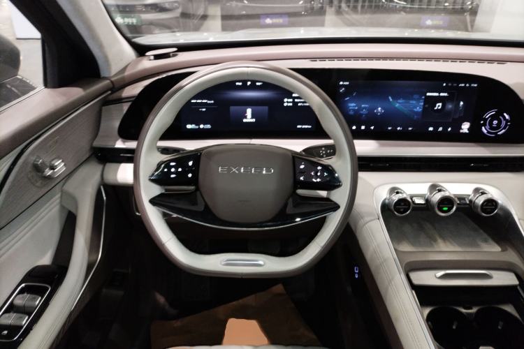 Used  Stellar C-DM 2024 1.5T Long-Range Pro
