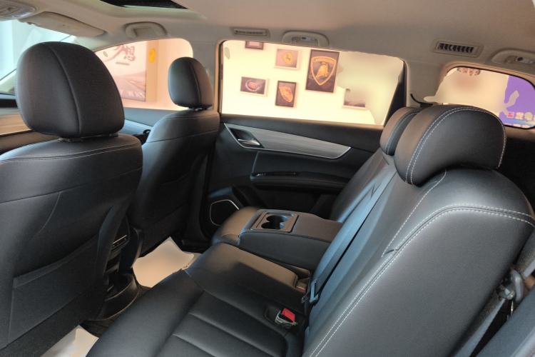 Used BYD Song MAX New Energy 2019 DM 1.5T Smart Connect Advanced 7-Seater China VI Standard
