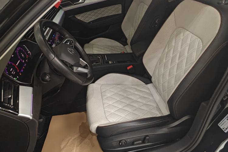 Used Volkswagen Magotan 2023 2 Million Units Commemorative Edition 330TSI DSG Luxury Version