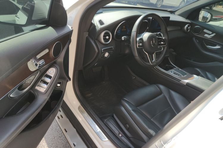 Used Mercedes-Benz GLC 2021 GLC 260 L 4MATIC Luxury Model
