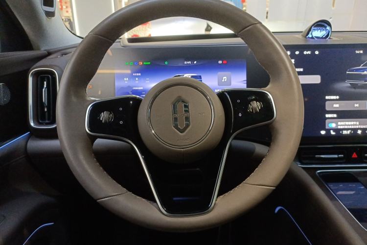 Used Hima AITO M9 2024 Range-Extended Ultra Version 52 kWh 5-Seater Model
