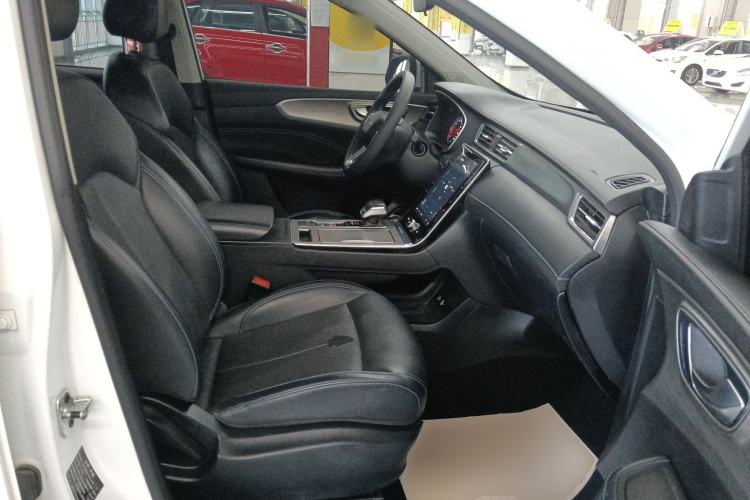 Used Roewe RX5 2022 330TGI Automatic National Style Edition
