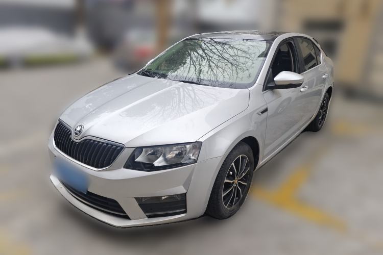 Used Skoda Octavia 2016 1.6L Automatic Smart Drive Edition