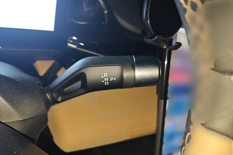 Used  L6 2023 60km PLUS
