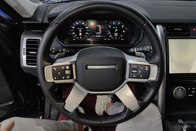 Used Land Rover Discovery 2024 360 PS S