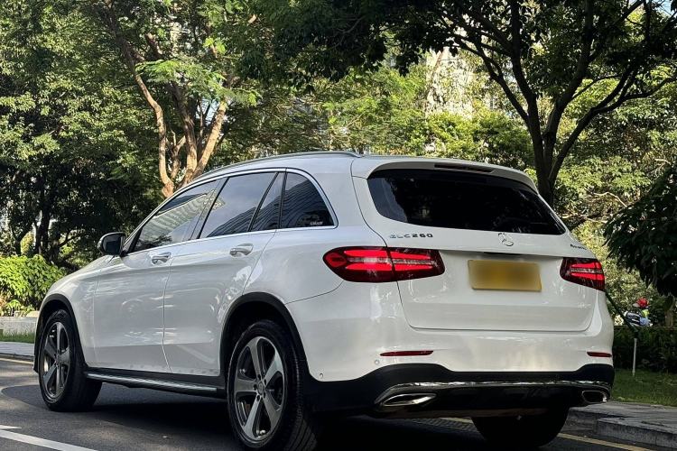 Used Mercedes-Benz GLC 2017 GLC 260 4MATIC Luxury Model