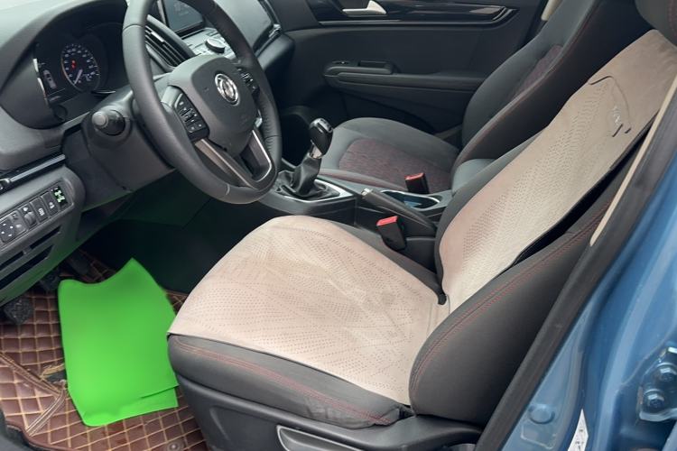 Used Dongfeng Aeolus AX5 2017 1.4T Manual Qushang Model
