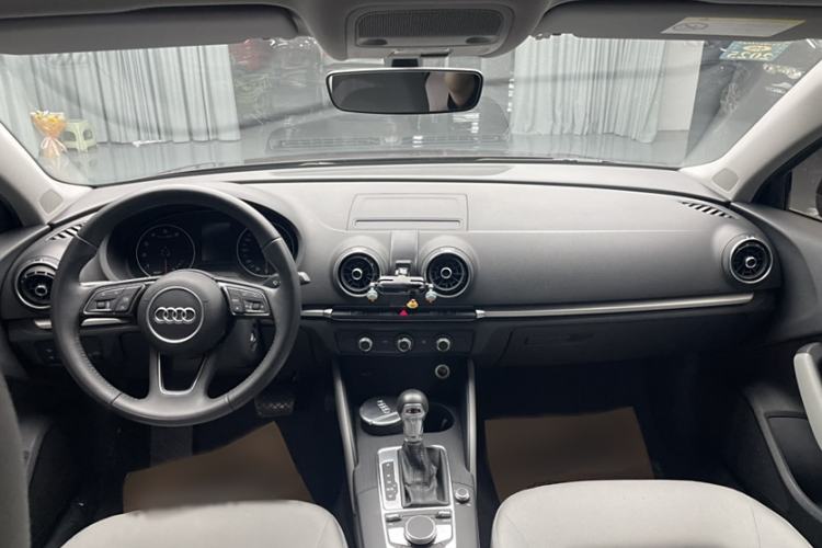 Used Audi A3 2018 30th Anniversary Edition Limousine 35 TFSI Ambition Model
