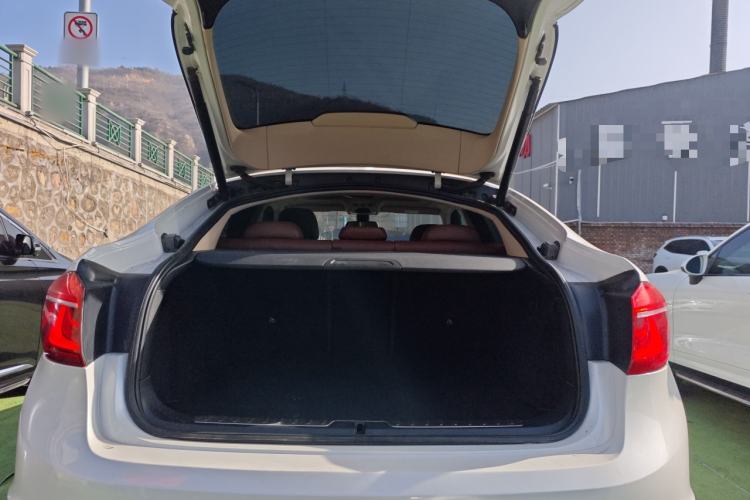 Used BMW X6 2018 xDrive28i
