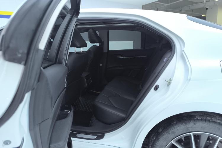 Used Toyota Camry 2021 2.5G Luxury Edition