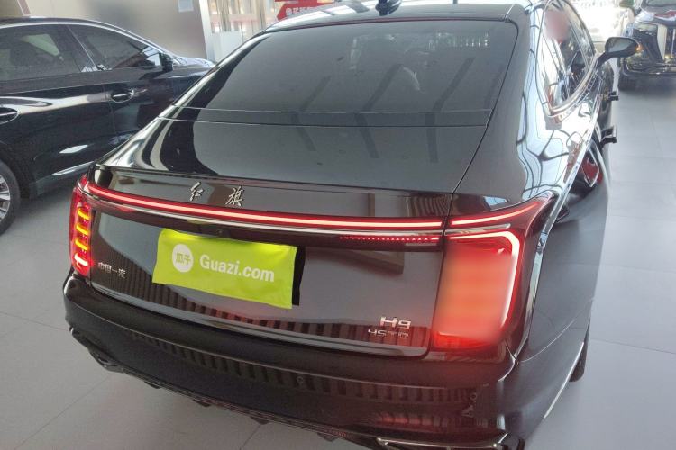 Used Hongqi H9 2025 2.0T Two-Wheel-Drive Flagship Private Enjoyment Style 5 Seats
