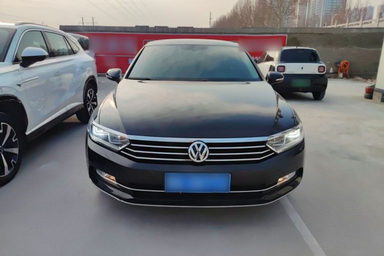 Used Volkswagen Magotan 2018 Facelift 330TSI DSG Luxury Model

