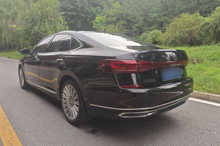 Used Volkswagen Passat 2023 Restyled 330TSI Starry Luxury Edition
