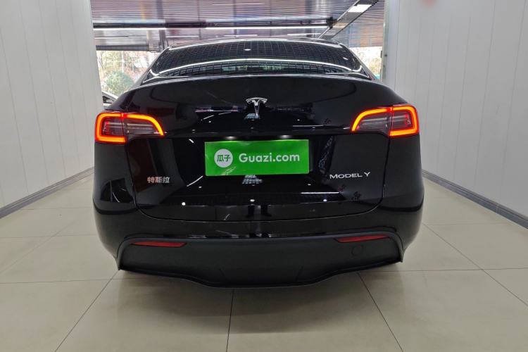 Used Tesla Model Y 2021 Standard Range Rear-Wheel Drive Version
