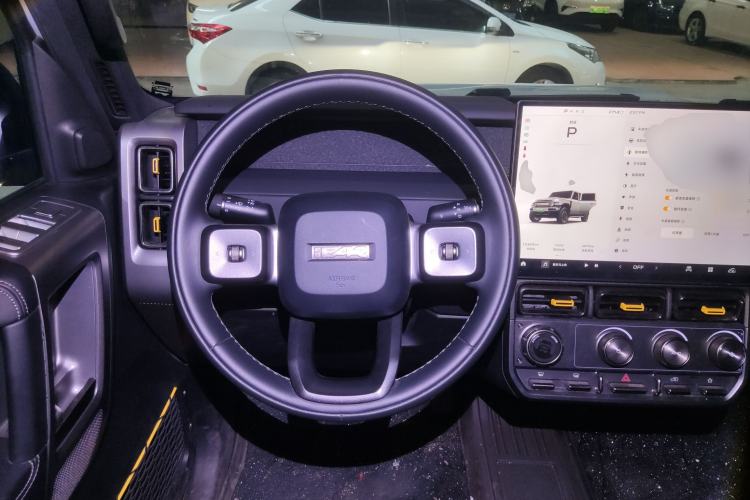 Used  V23 2025 401 Two-Wheel Drive Intelligent Driving Version