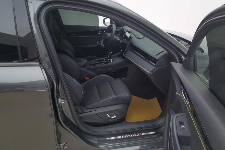 Used Lynk & Co 03 2023 2.0TD DCT JingPro
