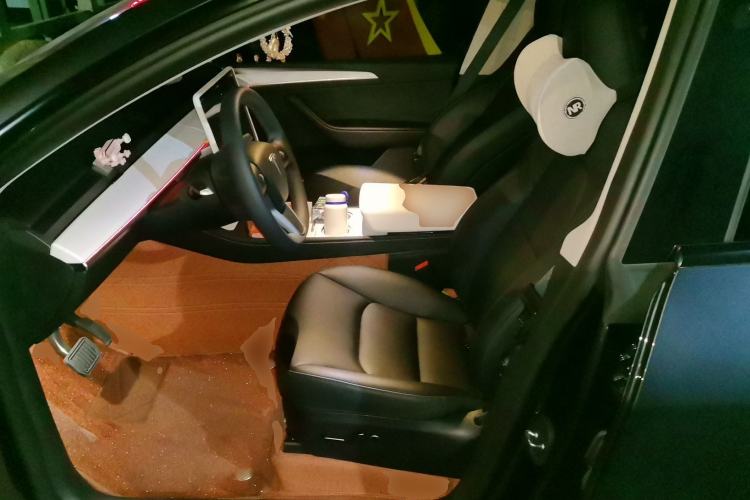 Used Tesla Model Y 2024 Rear-Wheel-Drive Version