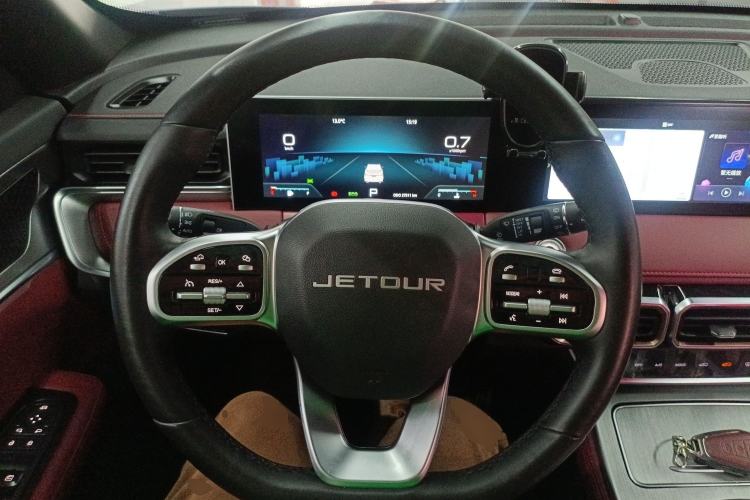 Used JETOUR X70 PLUS 2024 Champion Edition 1.5T DCT Champion MAX+ 5-seater