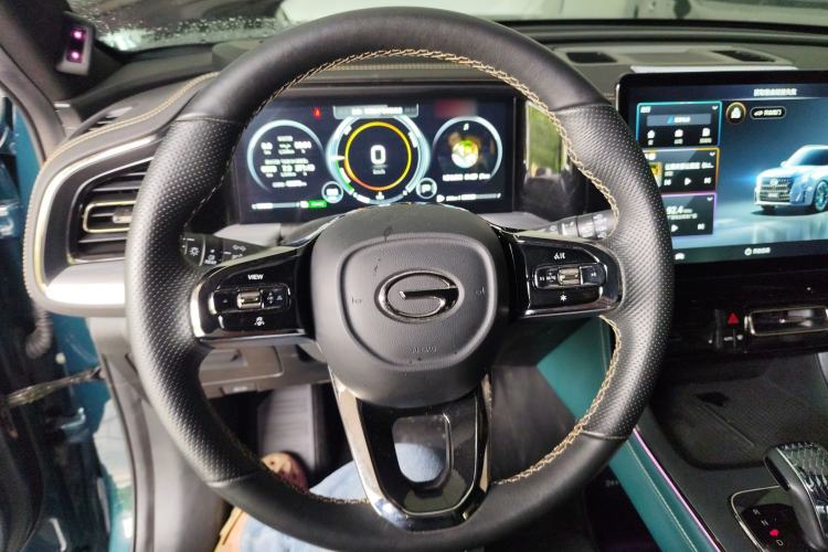 Used GAC Trumpchi GS8 2022 Double-Energy Series 2.0TM Two-Wheel Drive Prestige Edition (6 Seats)
