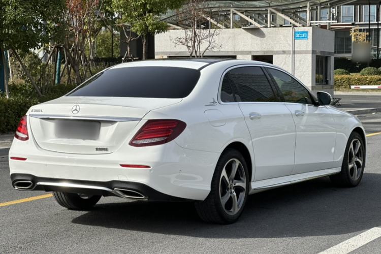 Used Mercedes-Benz E-Class 2019 E 300 L Sporty and Stylish Model
