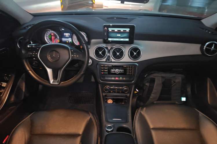 Used Mercedes-Benz GLA 2016 GLA 200 Fashion Model
