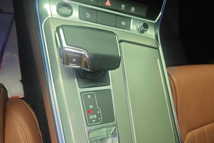 Used Audi A6L 2022 40 TFSI Luxury Prestige Edition
