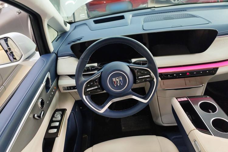 Used Buick GL8 New Energy 2024 Lu Zun Luxury Edition 7-Seater
