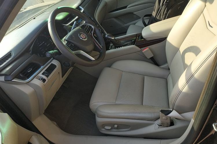 Used Cadillac XTS 2015 28T Comfort Model