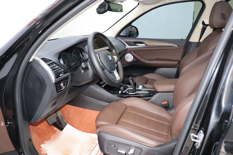 Used BMW X3 2018 xDrive28i Luxury Package China VI Emission Standard
