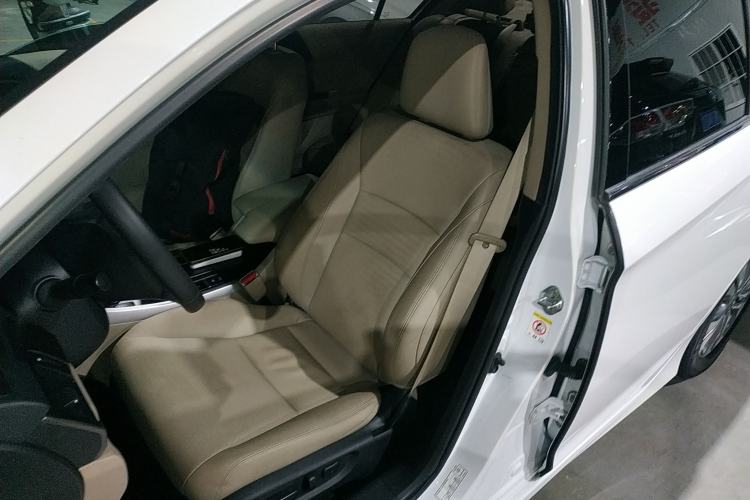 Used Honda Accord 2015 2.0L EX Luxury Edition
